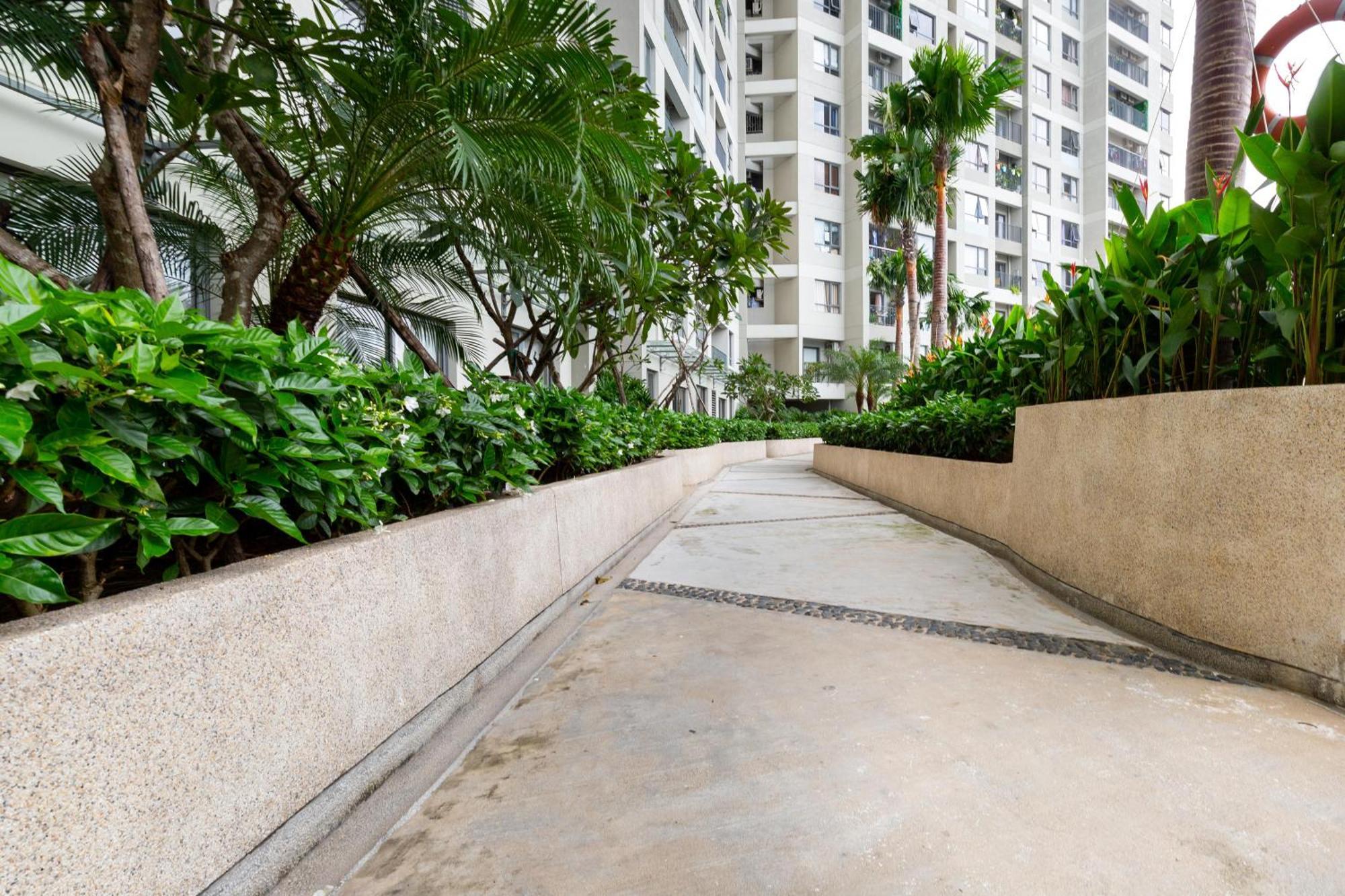 Stylist 2 Bedrooms Apartment Ho Chi Minh City Exterior photo