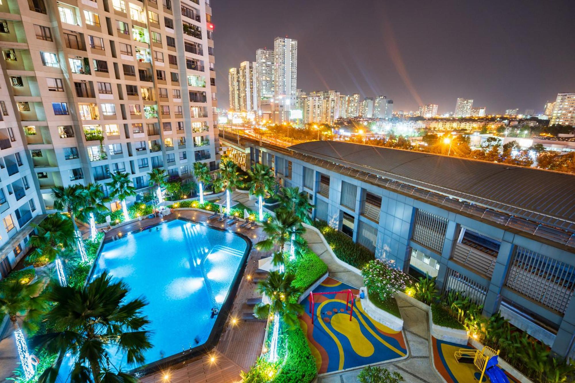 Stylist 2 Bedrooms Apartment Ho Chi Minh City Exterior photo