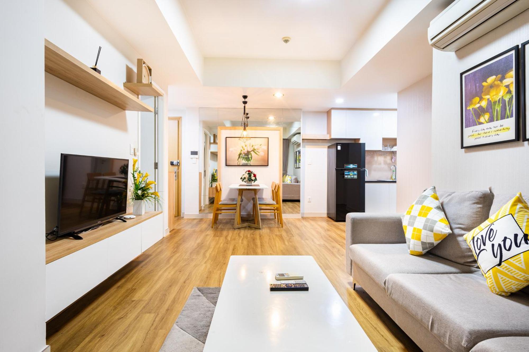 Stylist 2 Bedrooms Apartment Ho Chi Minh City Exterior photo