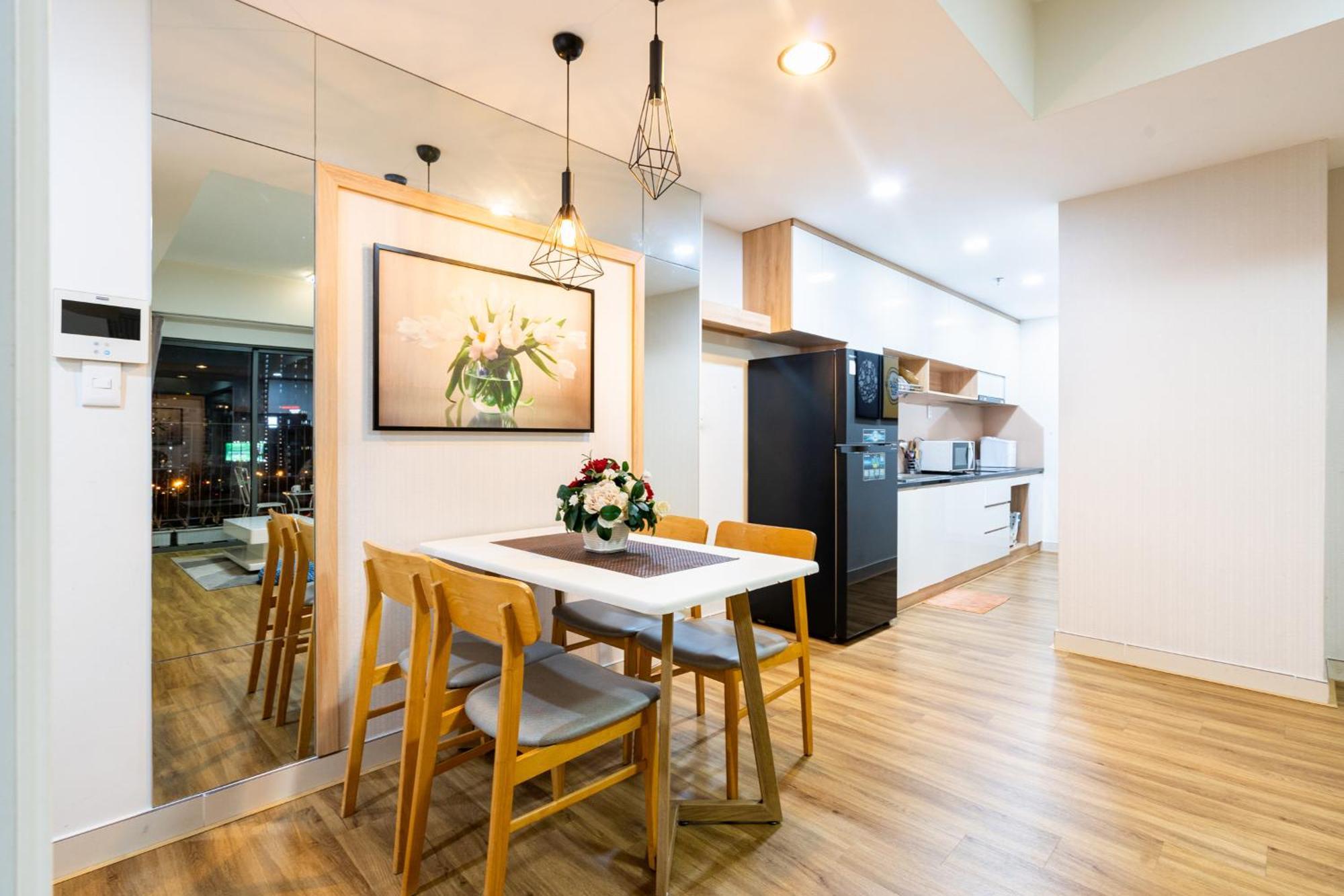 Stylist 2 Bedrooms Apartment Ho Chi Minh City Exterior photo